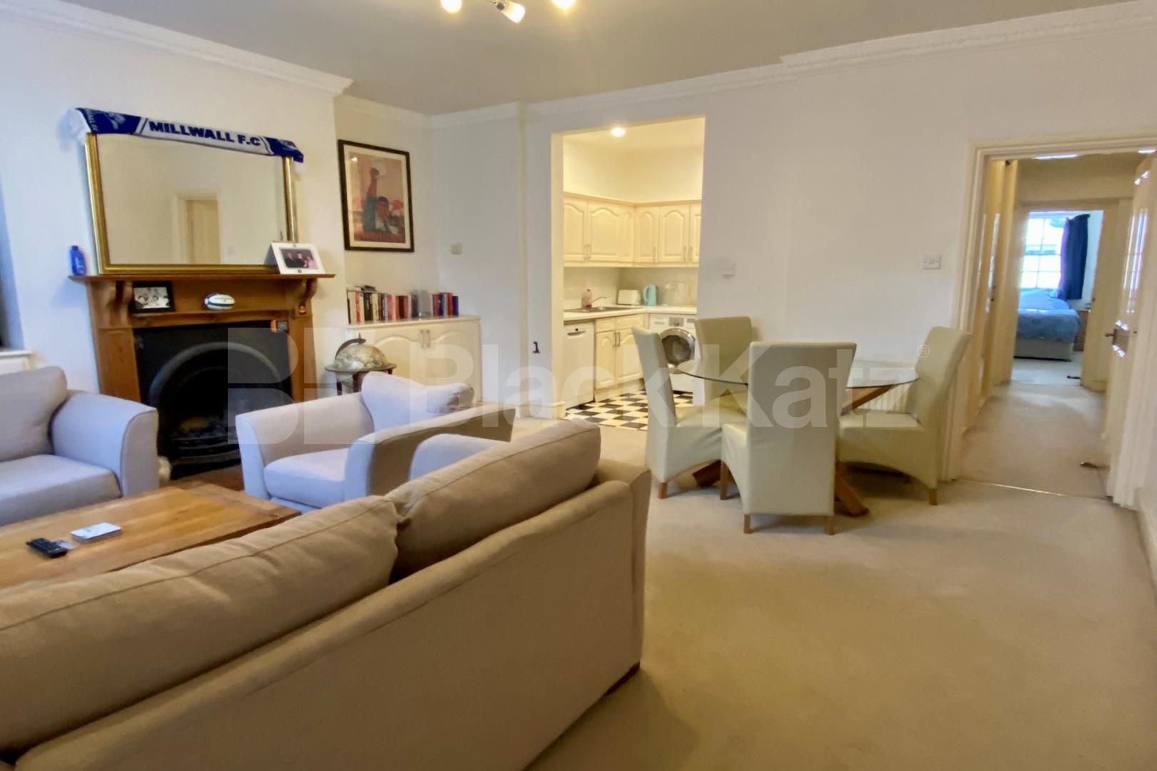Spacious two bedroomed lower ground garden flat Alderney Street, Victoria / Pimlico